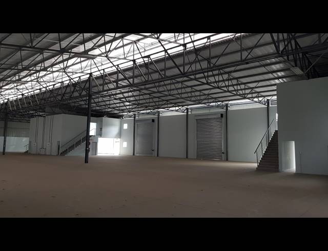 1,954M² FACTORY RENTED IN BLACKHEATH INDUSTRIAL